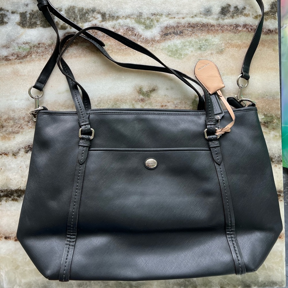 Coach leather shoulder crossbody bag black
